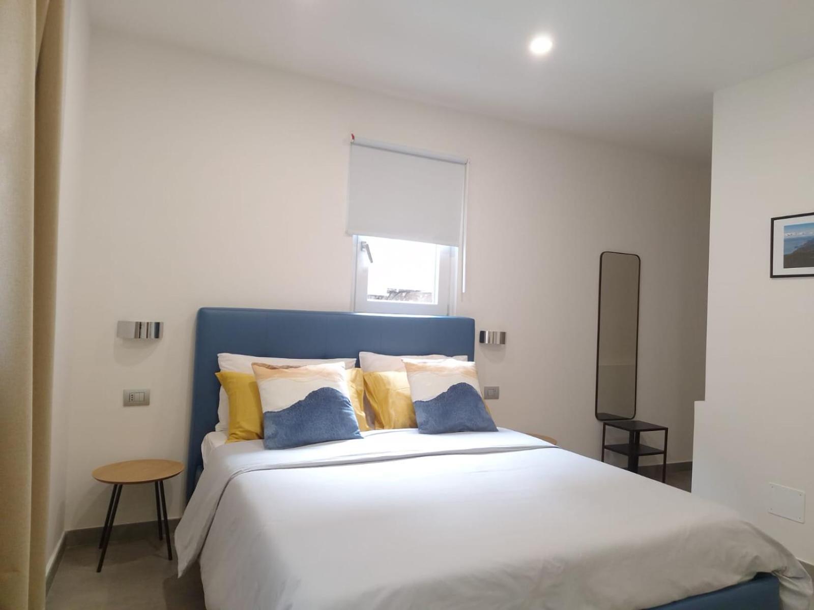 La Puteca Bed & Breakfast Napoli Bagian luar foto