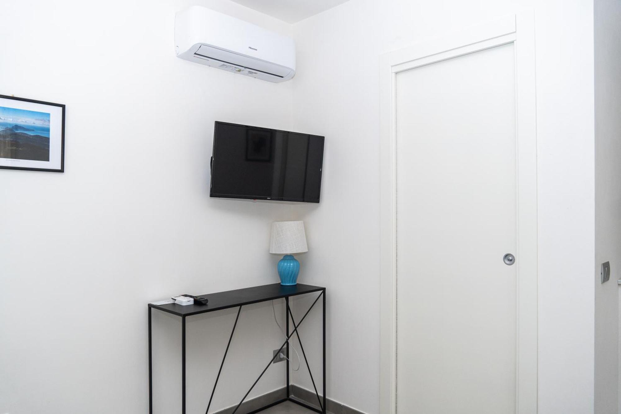 La Puteca Bed & Breakfast Napoli Bagian luar foto