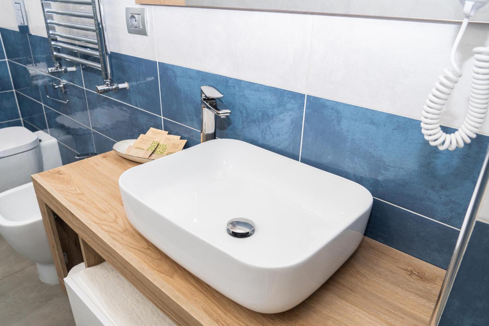 La Puteca Bed & Breakfast Napoli Bagian luar foto
